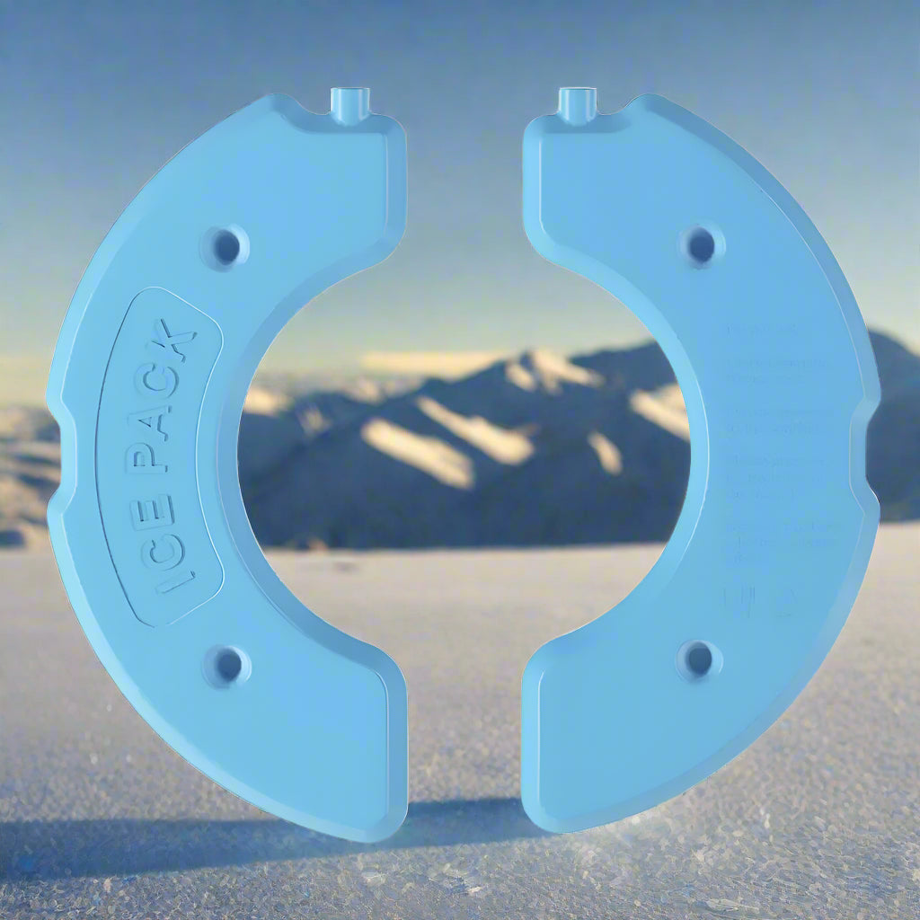 Distributeur de croquettes pour chat, pack de glace intégré au distributeur montrant un design circulaire innovant pour garder les repas frais et équilibrés.