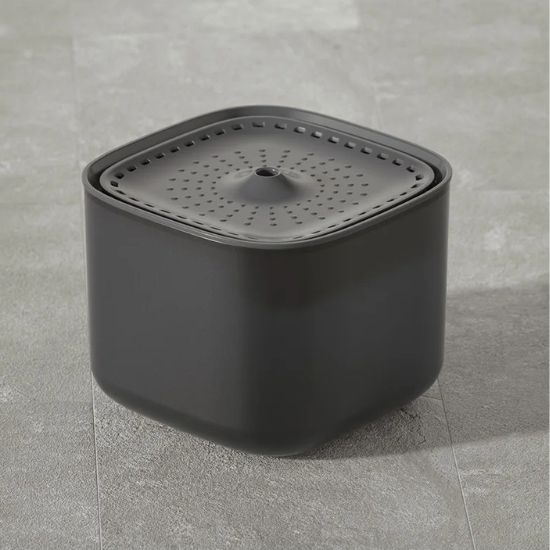 Fontaine à eau chat noir pour hydratation optimale