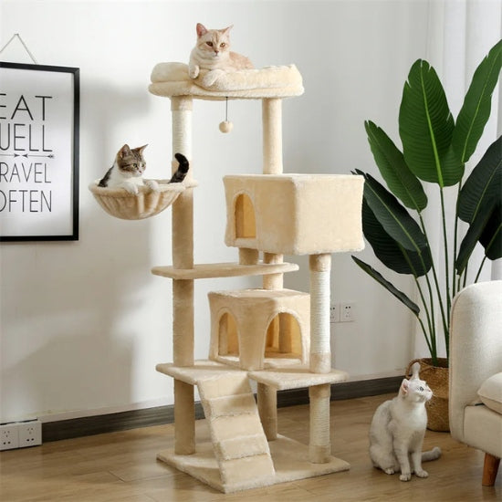 Grand arbre à chat avec panier pour chat utilisé par trois chats avec un hamac deux condos spacieux et un panier surélevé pour observer