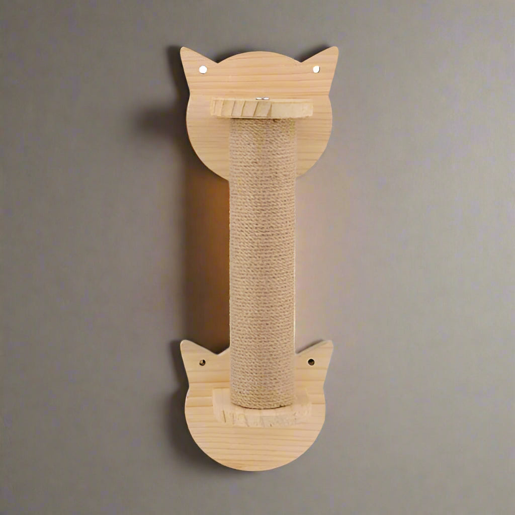 Griffoir en forme de chat, en bois avec corde en sisal naturelle