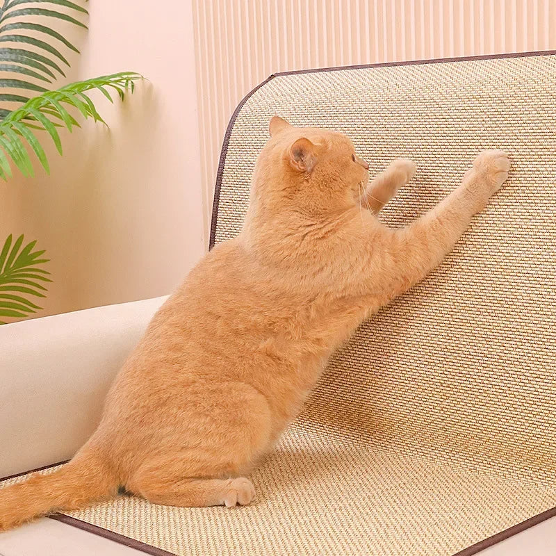 Griffoir-à-chat-tapis-bambou-rafraichissant-été-griffe-seine