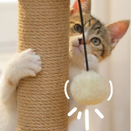 poteau griffoir pour chat avec pompon suspendu griffoir compact sisal naturel bois massif pour stimuler divertir protéger meubles et satisfaire instincts félins