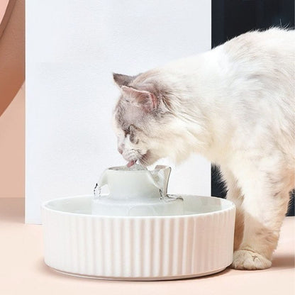 fontaine a eau ceramique chat long poil boit design cascade eau