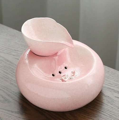 Fontaine a eau pour chat ceramique rose design lotus décorative