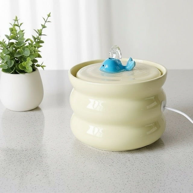 FONTAINE A EAU POUR CHAT CERAMIQUE - Ultra-Silencieuse Design Baleine - AquaWhale