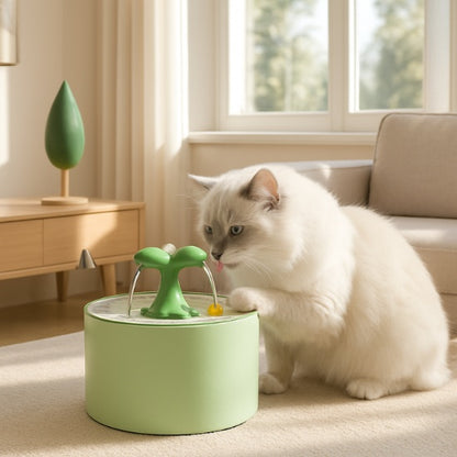 fontaine a eau pour chat ceramique silencieuse 1.5L un chat blanc boit à la fontaine à deux becs spouts dans un salon lumineux